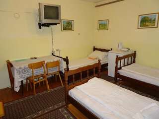 Гостевой дом Guest Accommodation Bakic Колашин Четырехместный номер-4